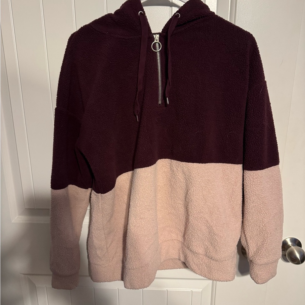 Como Vintage Burgundy and Pink Women Sweater